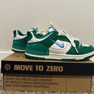 Nike Dunk Low Disrupt 2 
Color: Phantom/University Blue 
Size: 7.5 Women’s